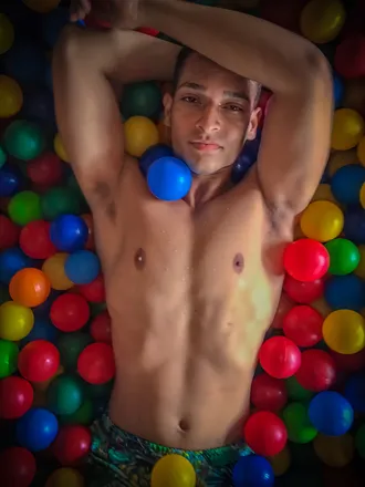 OnlyFans cuenta carlos_dan header 2