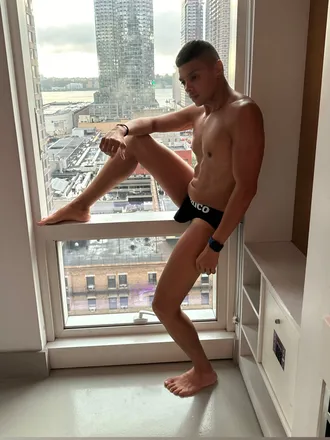 OnlyFans cuenta jonrocky header 2