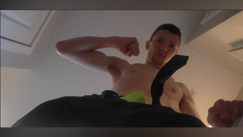 OnlyFans cuenta the_real_matthew header 2