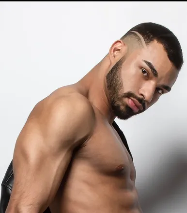 OnlyFans account  leandrouklondon header 2