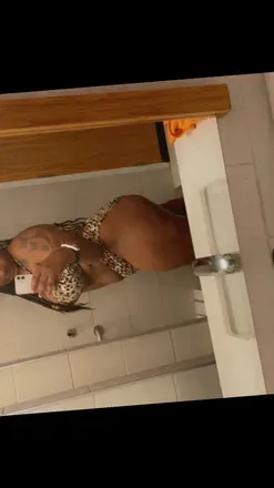 OnlyFans cuenta obeymistressa header 2