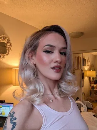 OnlyFans cuenta softest-girl avatar 1
