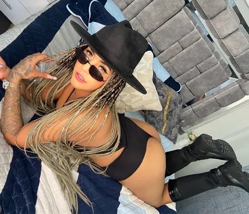 OnlyFans account  lasch1234 header 2