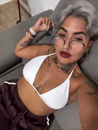 OnlyFans cuenta sexyqueen_1997 avatar 1