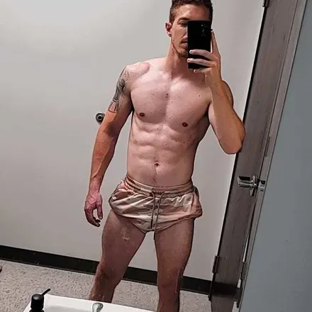 OnlyFans cuenta coughdropp avatar 1