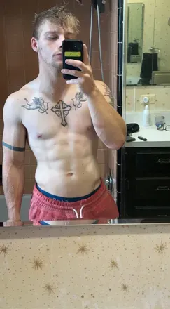 OnlyFans cuenta wllhung_12 header 2