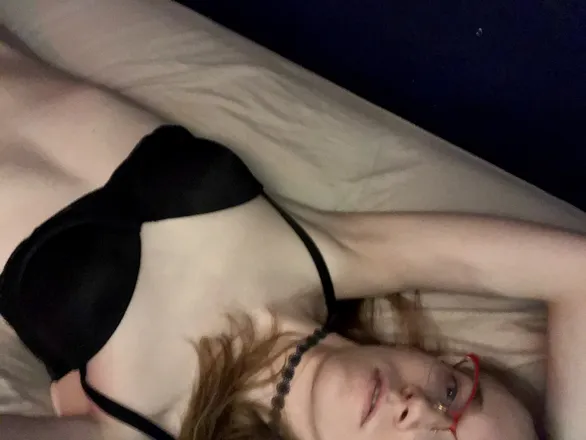 OnlyFans cuenta hannah_dee header 2