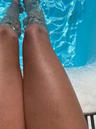 OnlyFans cuenta bellelouxse header 2