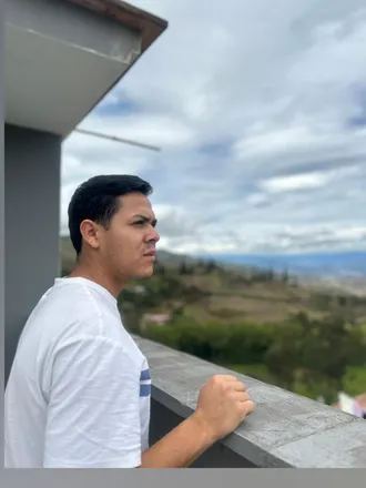 OnlyFans cuenta lewisvall header 2