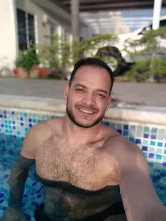 OnlyFans account  radicalwolf header 2