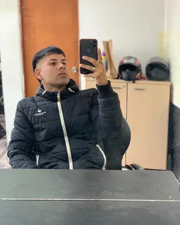 OnlyFans cuenta m4thi4_17 avatar 1