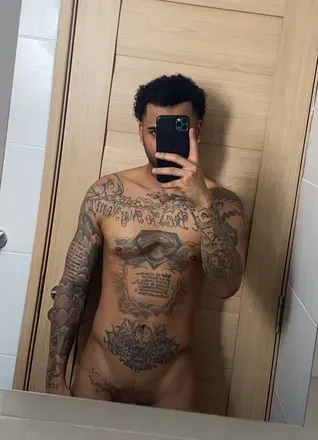 OnlyFans cuenta carellucci avatar 1