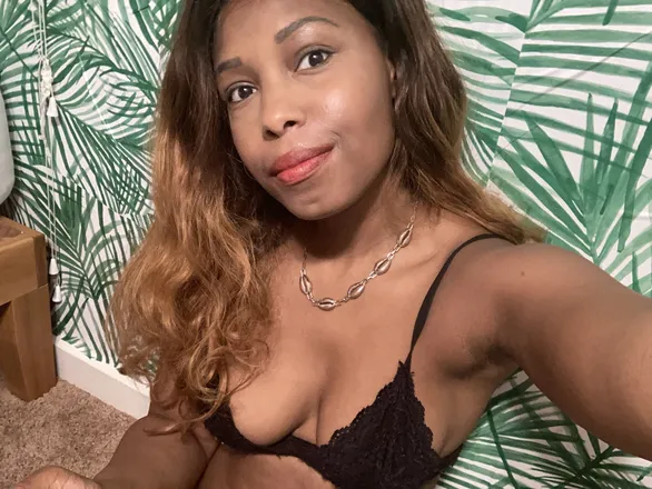 OnlyFans cuenta drinkbrandi15 header 2