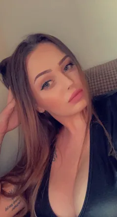 OnlyFans cuenta pollymoore header 2
