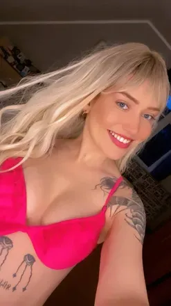 OnlyFans cuenta rubby_light_girlvip avatar 1
