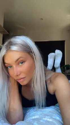 OnlyFans cuenta heidi_wells header 2