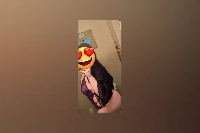OnlyFans of creamychubs9