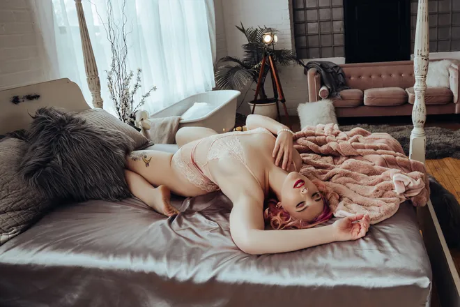 OnlyFans cuenta missharleen header 2