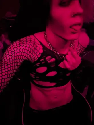 OnlyFans cuenta yourpunbf header 2