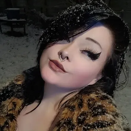 OnlyFans cuenta riversrunwetxxx avatar 1