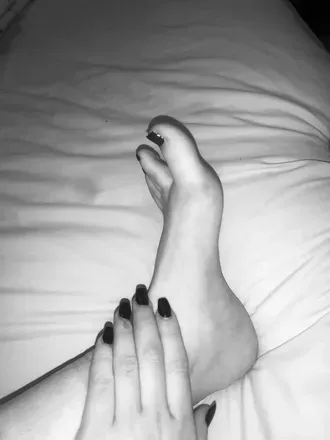 OnlyFans cuenta sexyyoungfeet avatar 1