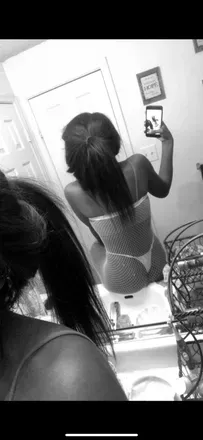 OnlyFans account  blychee avatar 1