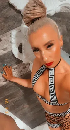 OnlyFans cuenta stellawolfe avatar 1