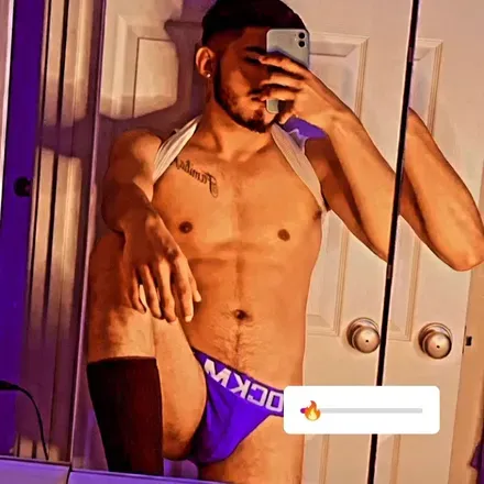 OnlyFans account  arhotlatino avatar 1