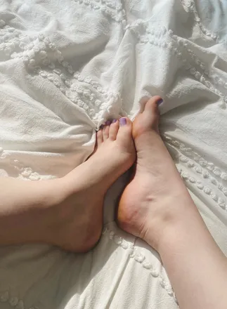 OnlyFans cuenta love_valeries_feet header 2