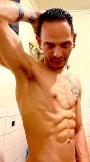 OnlyFans account  tarzan585 header 2