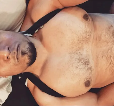 OnlyFans cuenta dude_hombre header 2