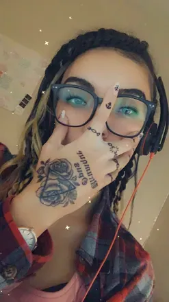OnlyFans cuenta rotten_rose000 avatar 1