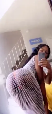 OnlyFans account  poundv header 2