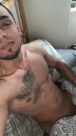 OnlyFans cuenta yourdaddyanto header 2