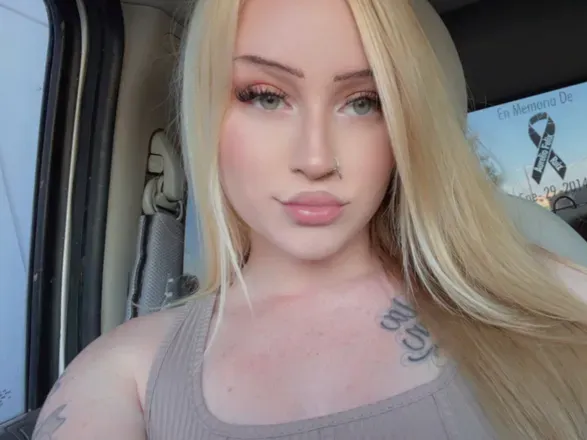 OnlyFans cuenta anissaaklas avatar 1