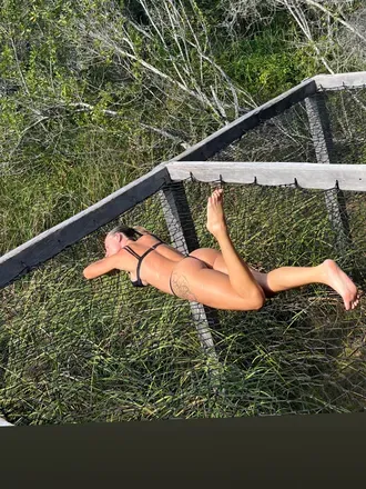 OnlyFans cuenta luna_en_leo header 2