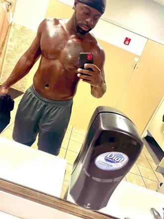 OnlyFans account  officialpdoth avatar 1
