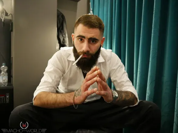 OnlyFans cuenta arab_macho avatar 1