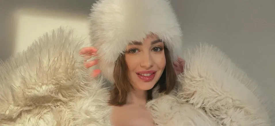 OnlyFans account  annakissksyuk header 2