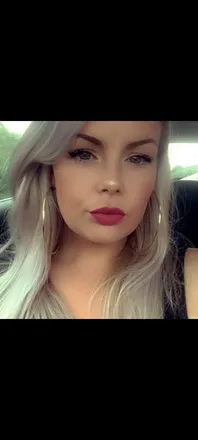 OnlyFans cuenta kellyxxdom header 2