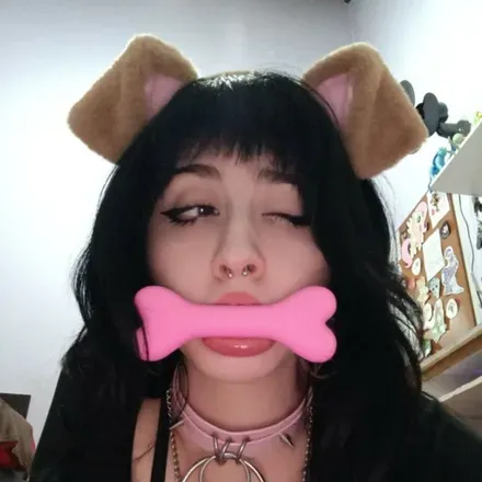 OnlyFans cuenta crisa_uwu avatar 1