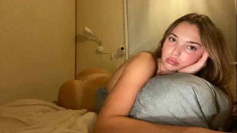 OnlyFans cuenta onlyclaudiaxx header 2