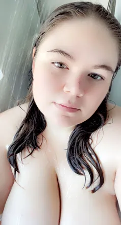 OnlyFans cuenta queenvickiej header 2