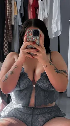 OnlyFans cuenta bigtitsbitchxo avatar 1