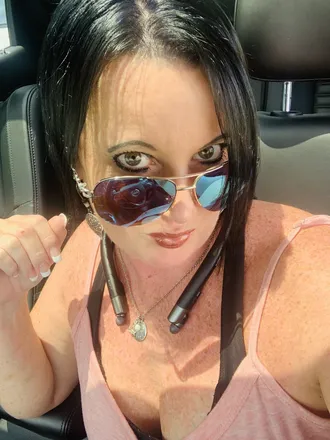 OnlyFans cuenta sexyeyes4you header 2