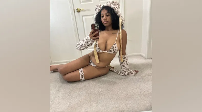 OnlyFans cuenta jeezbreez header 2