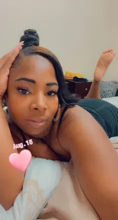OnlyFans cuenta moniej88 header 2