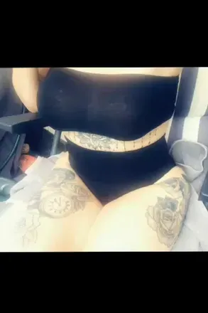 OnlyFans cuenta tattooedgamergirl23 avatar 1