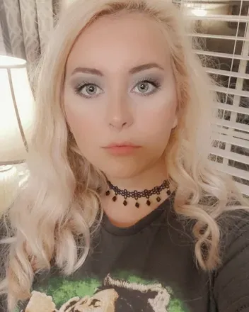 OnlyFans account  queeen.bittch avatar 1