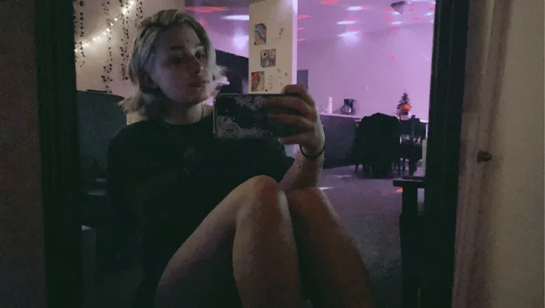 OnlyFans cuenta stonerfoxy header 2